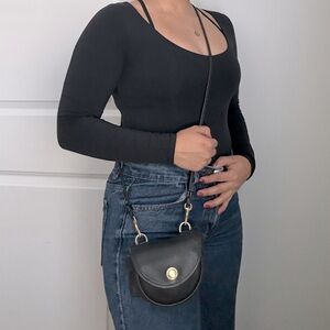 COACH vintage 90s crossbody bag